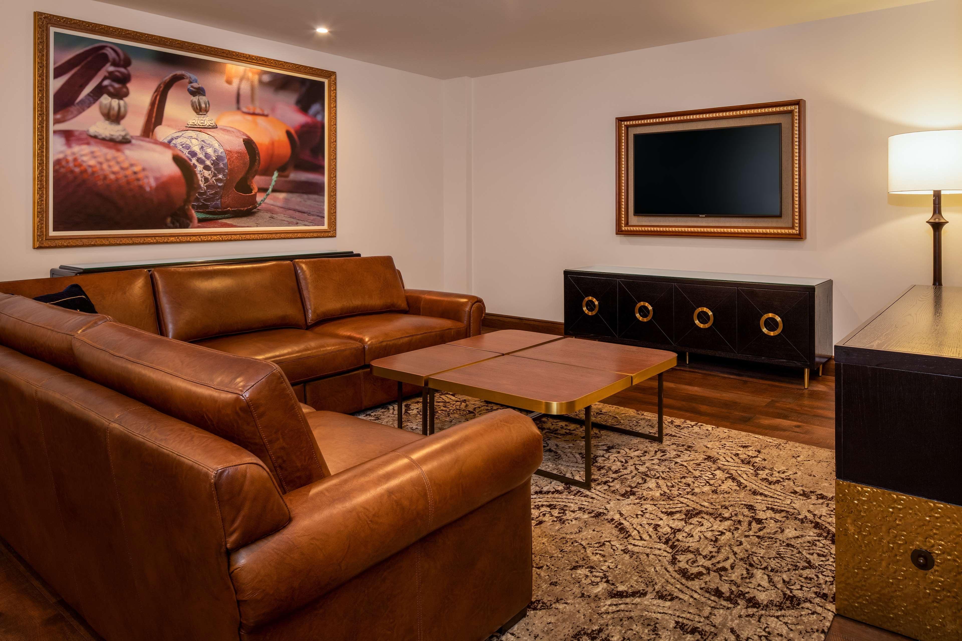 Hotel The Peregrine Omaha Downtown Curio Collection By Hilton Extérieur photo