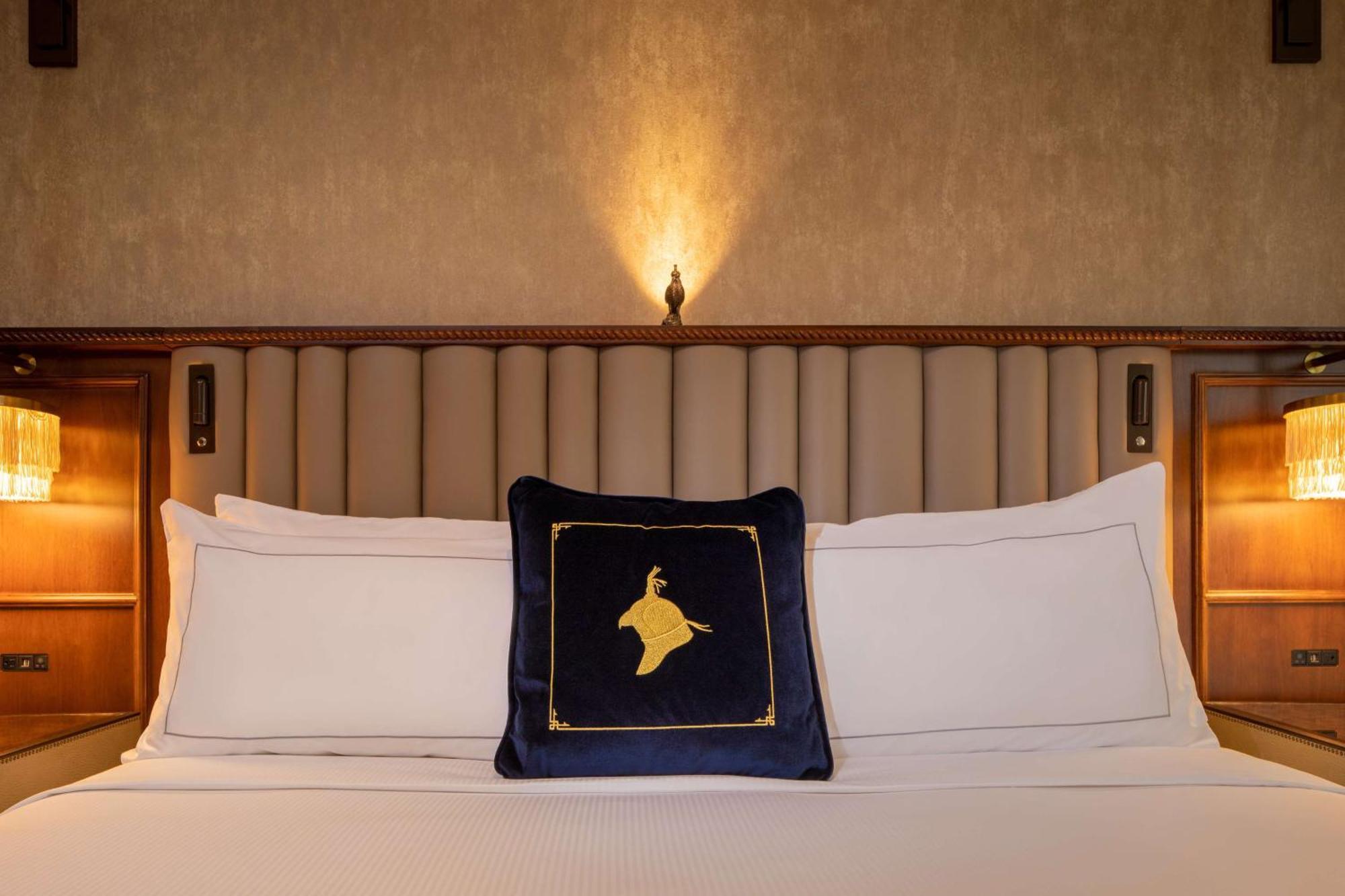 Hotel The Peregrine Omaha Downtown Curio Collection By Hilton Extérieur photo